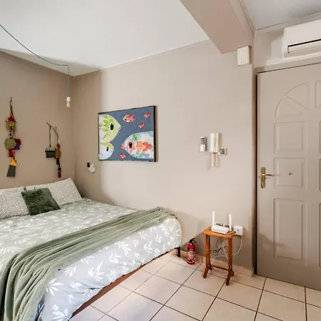 Eva's Artistic Studio, 33sqm Metro 7' Apartment *